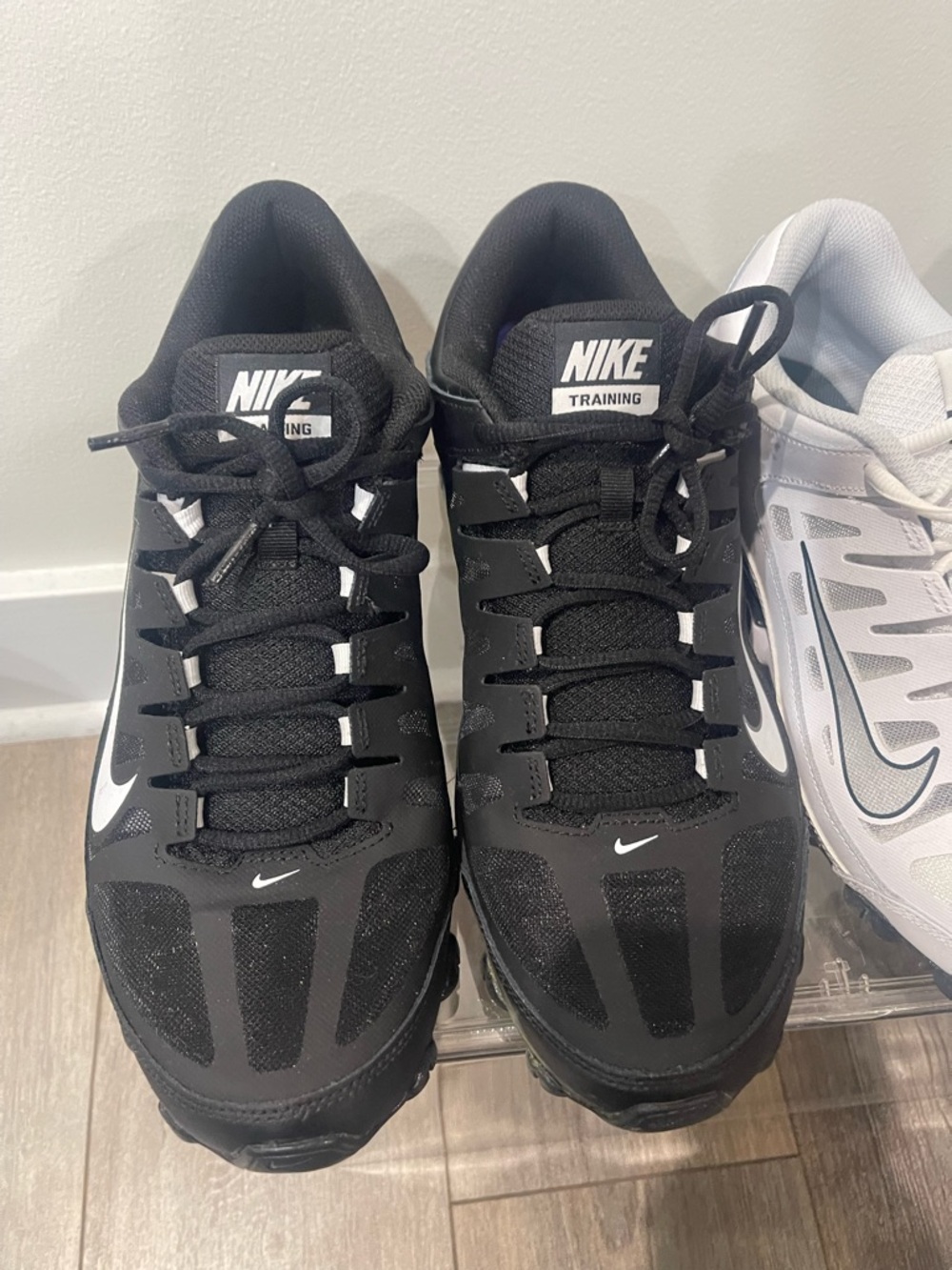 Nike Black and White Training Sneakers